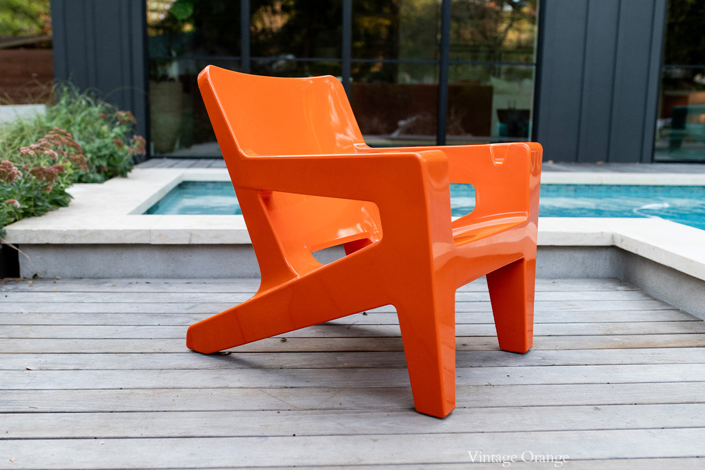 Bask Chair - Vintage Orange