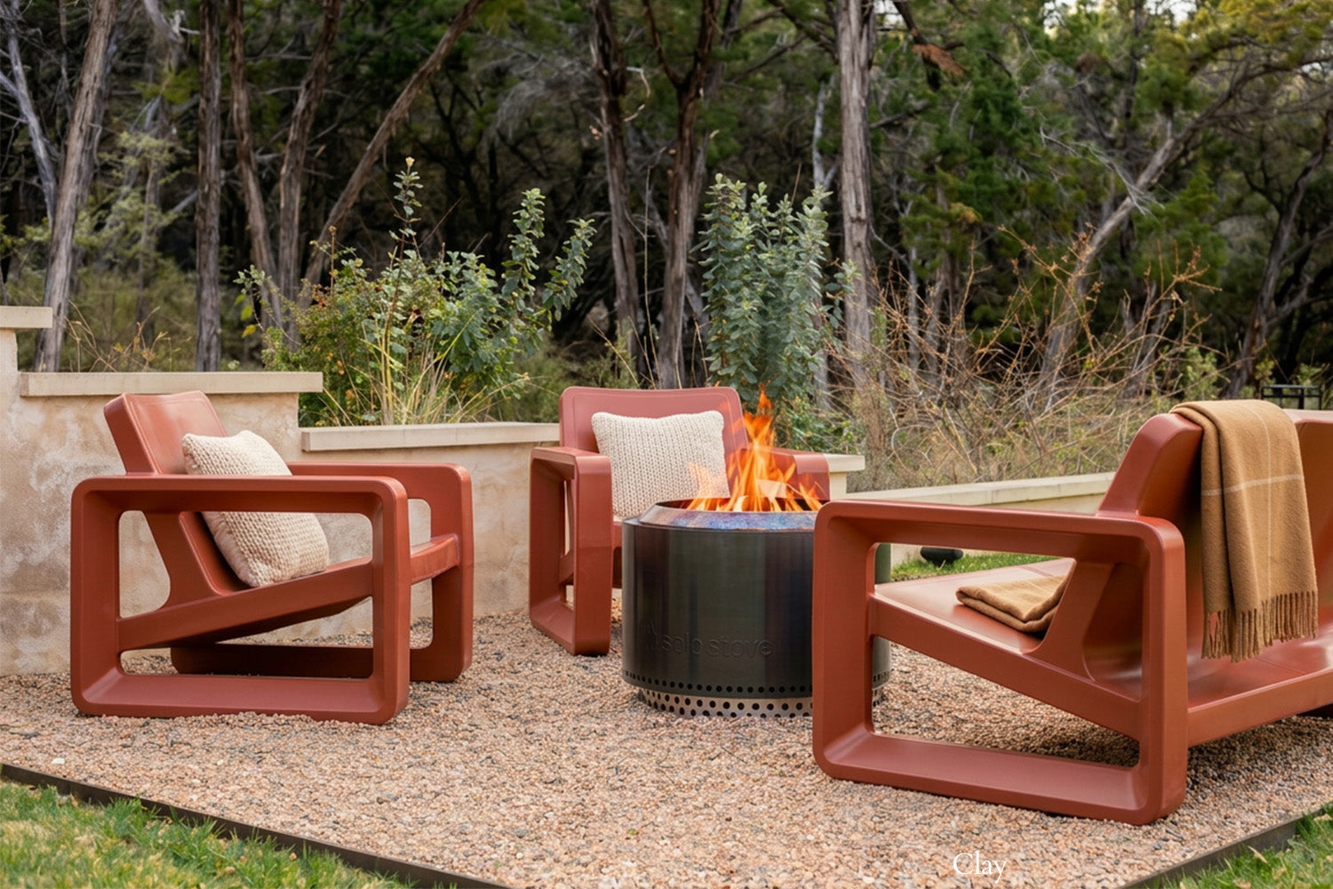 DeckChair_Clay_Lifestyle1.jpg?