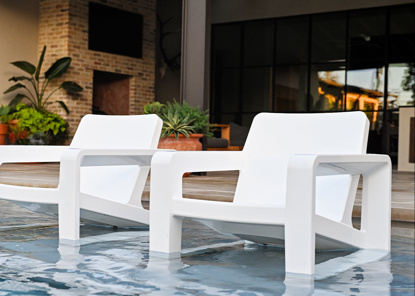 Deck Chair Highcloud White in Pool