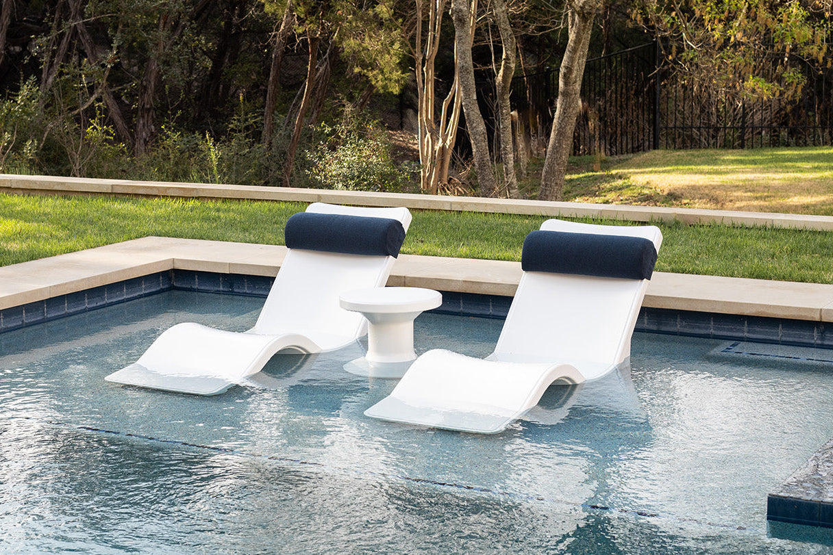 Line_Chaise_White_In-