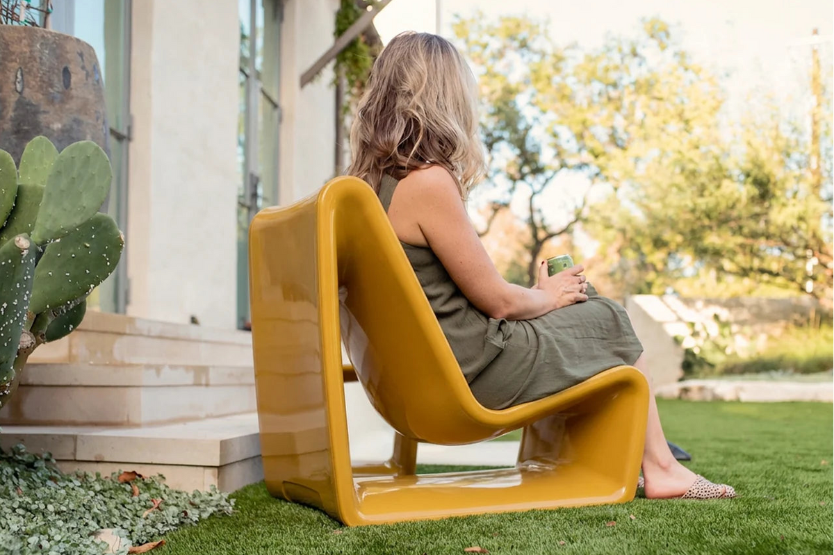 Loop Lounge Chair