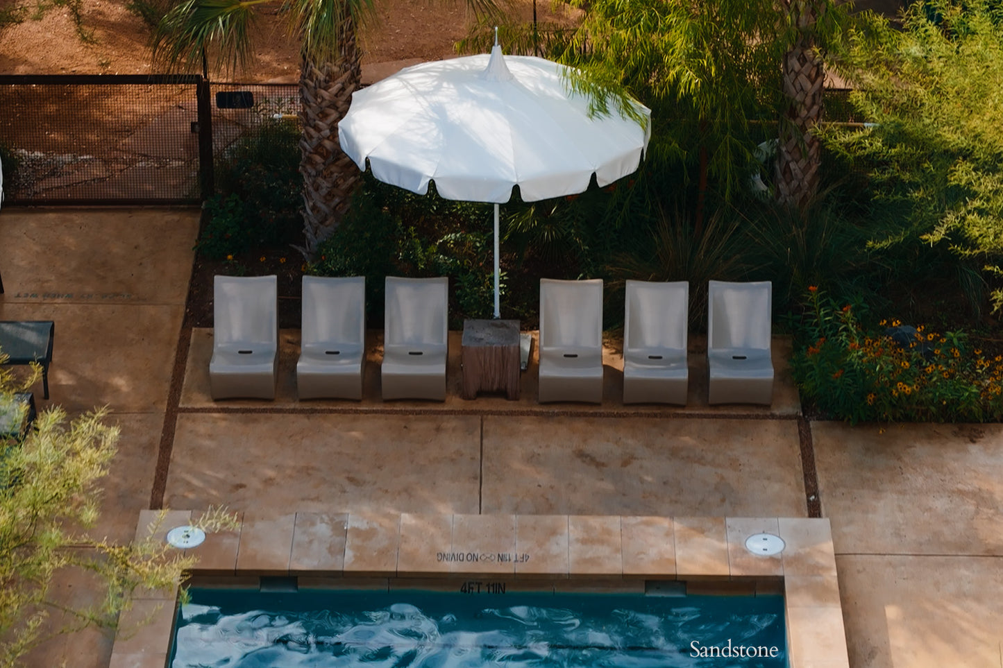 Loop Chair - Sandstone