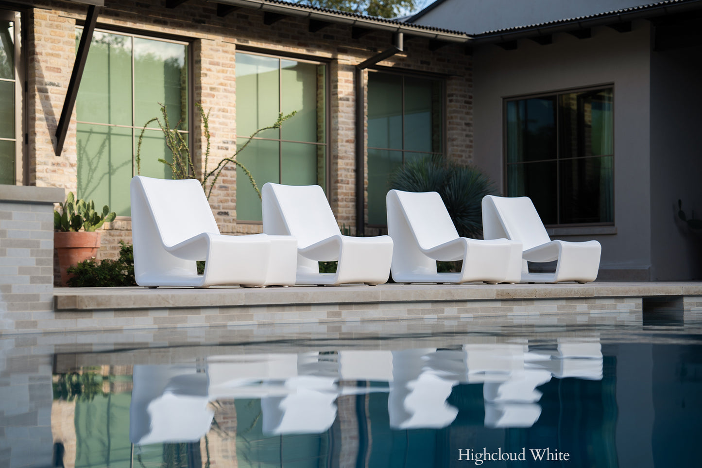 Loop Chair - Highcloud White