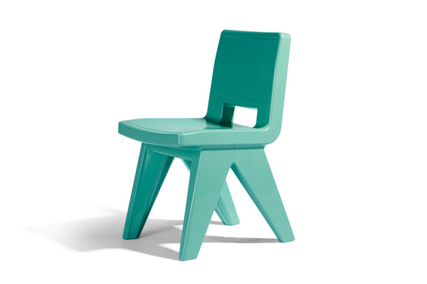 Image of an angled modern Seafoam Green coloured Fresco Dining Chair made of resin, displayed in front of a white background.